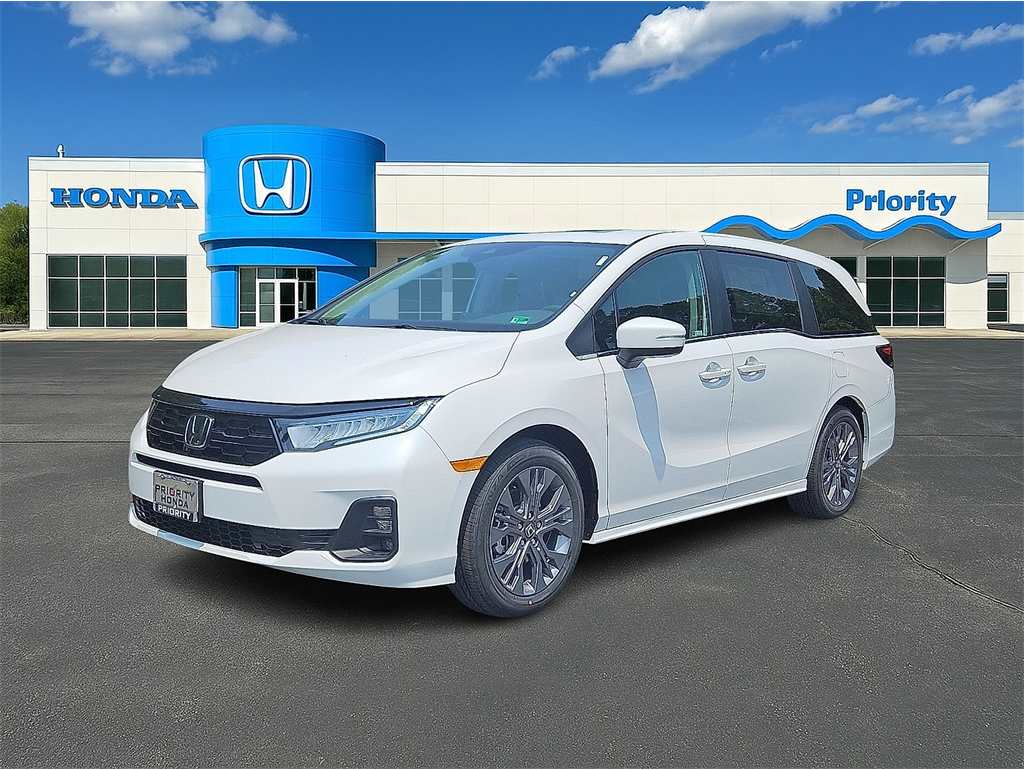2026 Honda Odyssey Touring's photo