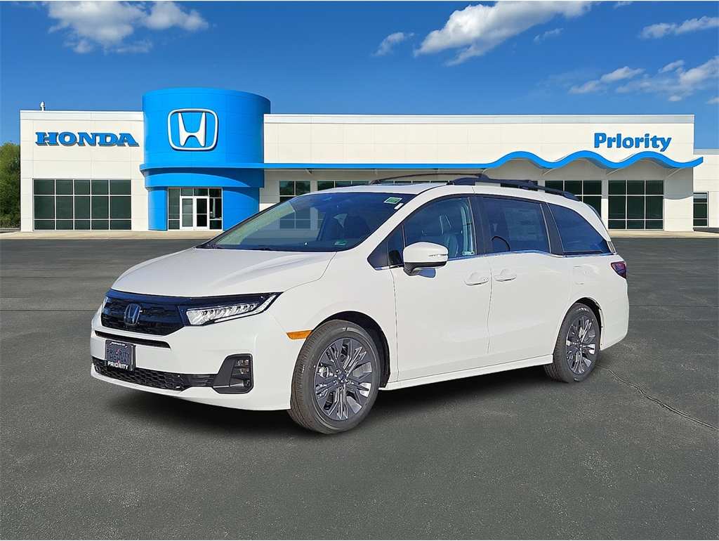 2026 Honda Odyssey Touring's photo