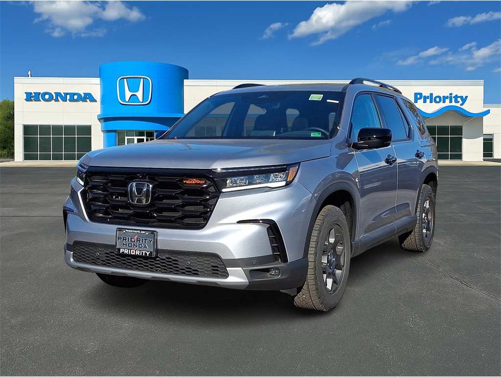 2025 Honda Pilot TrailSport's photo