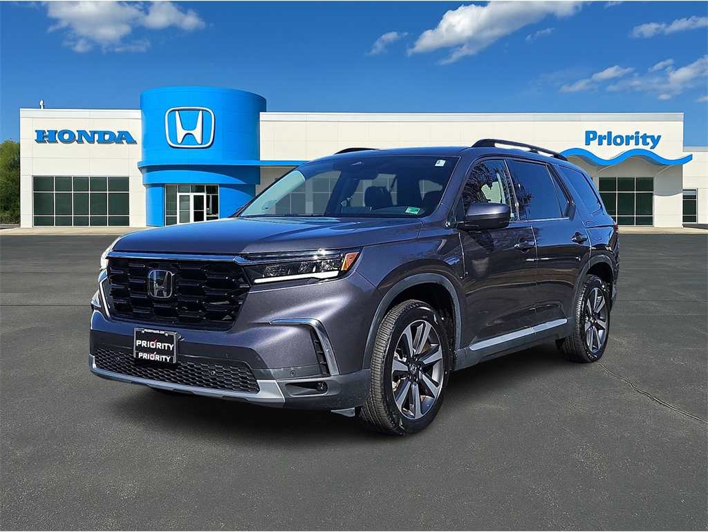2025 Honda Pilot Touring's photo