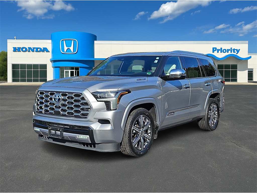 2023 Toyota Sequoia Capstone's photo