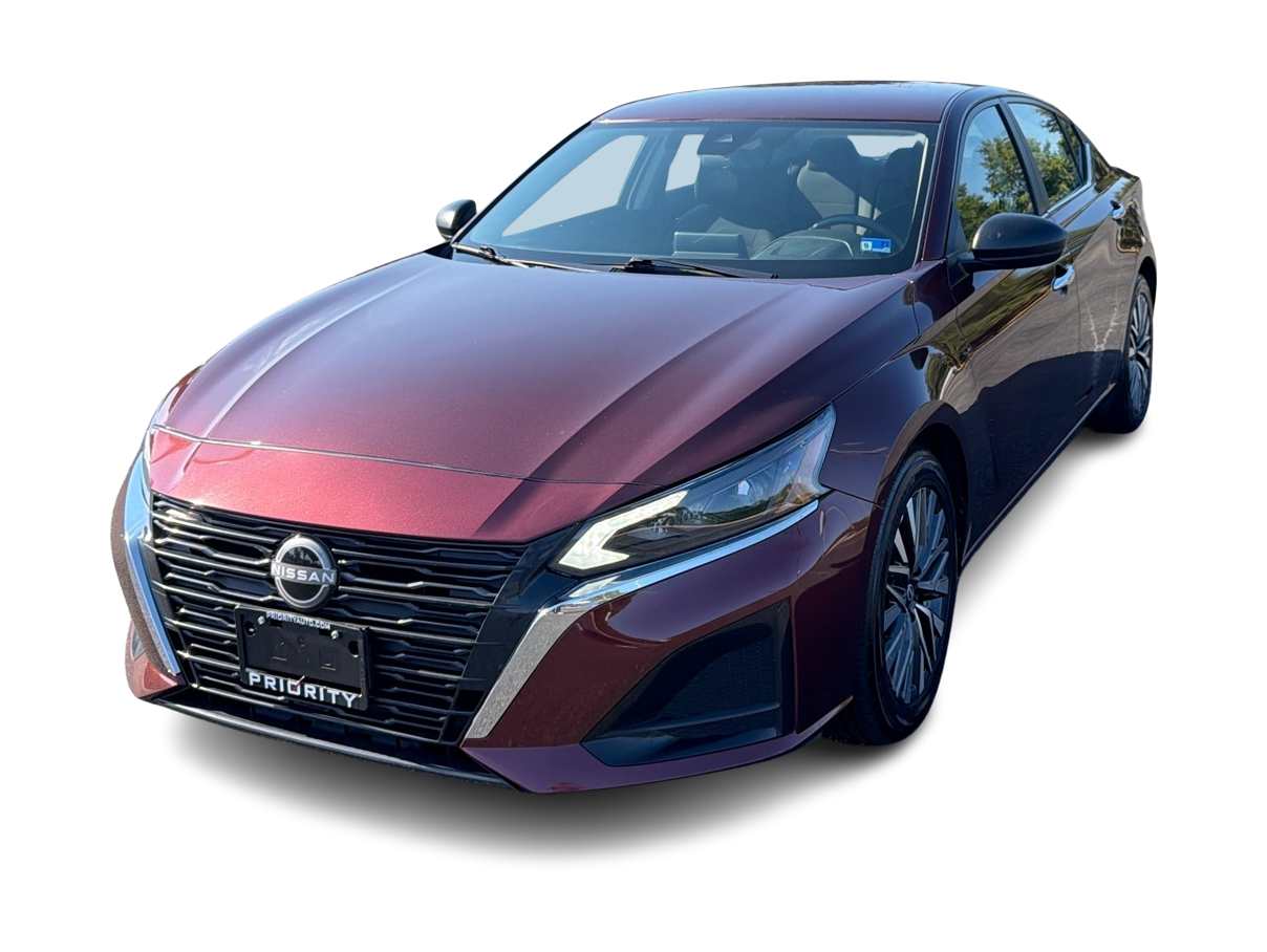 Thumbnail: 2025 Nissan Altima - 1