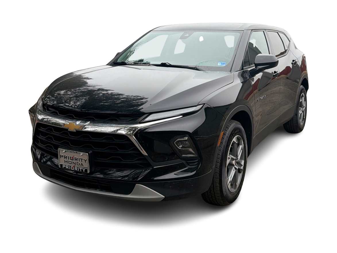 Thumbnail: 2025 Chevrolet Blazer - 1