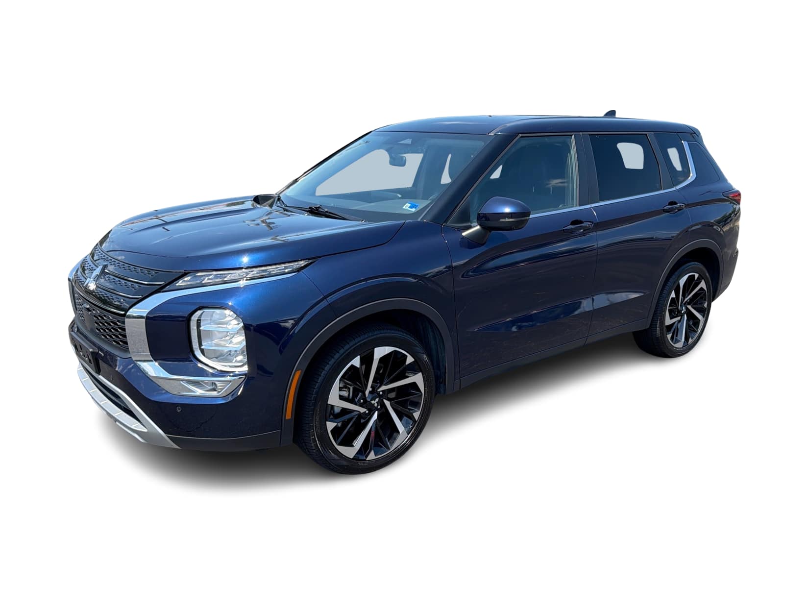 Thumbnail: 2024 Mitsubishi Outlander - 1