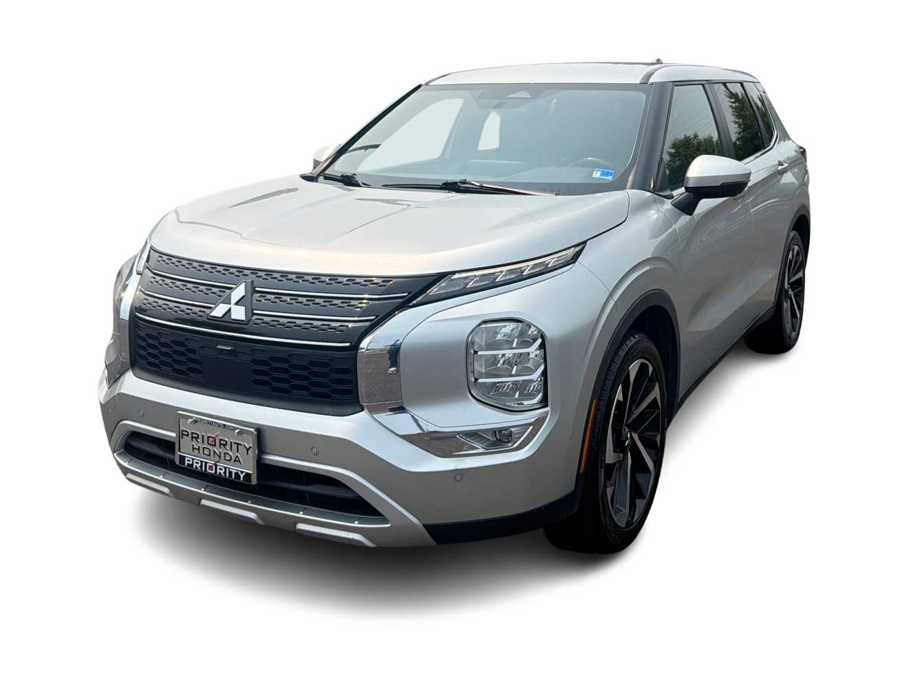 Thumbnail: 2024 Mitsubishi Outlander - 1