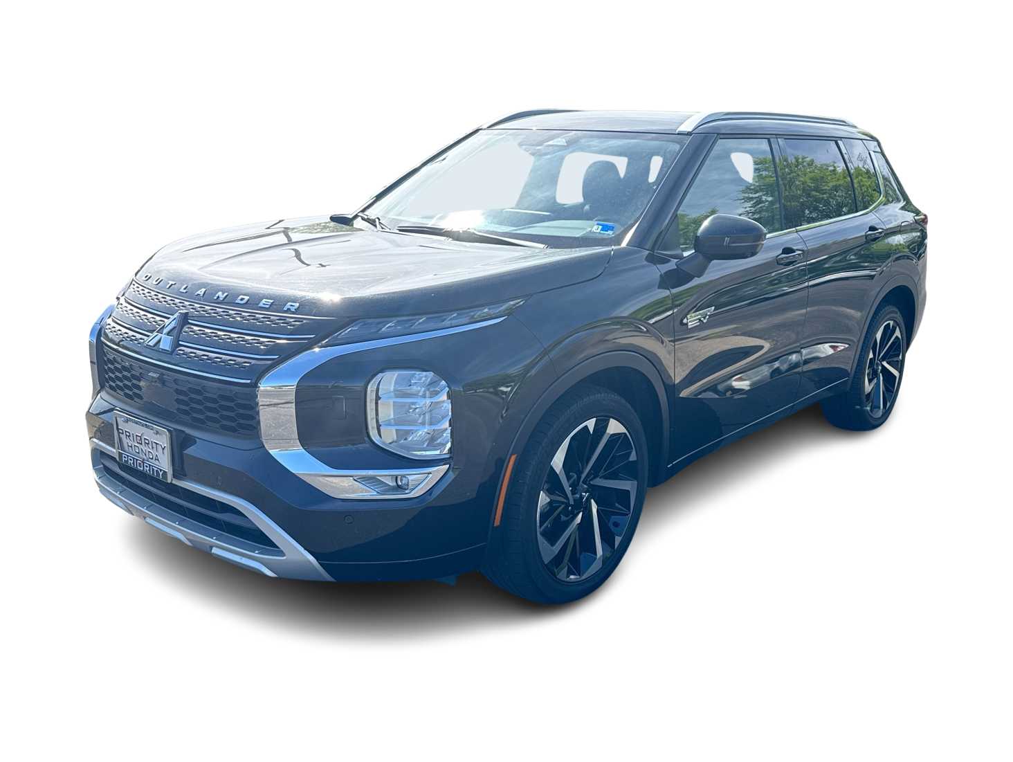 Thumbnail: 2024 Mitsubishi Outlander - 1
