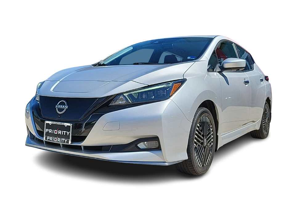 Thumbnail: 2023 Nissan Leaf - 1