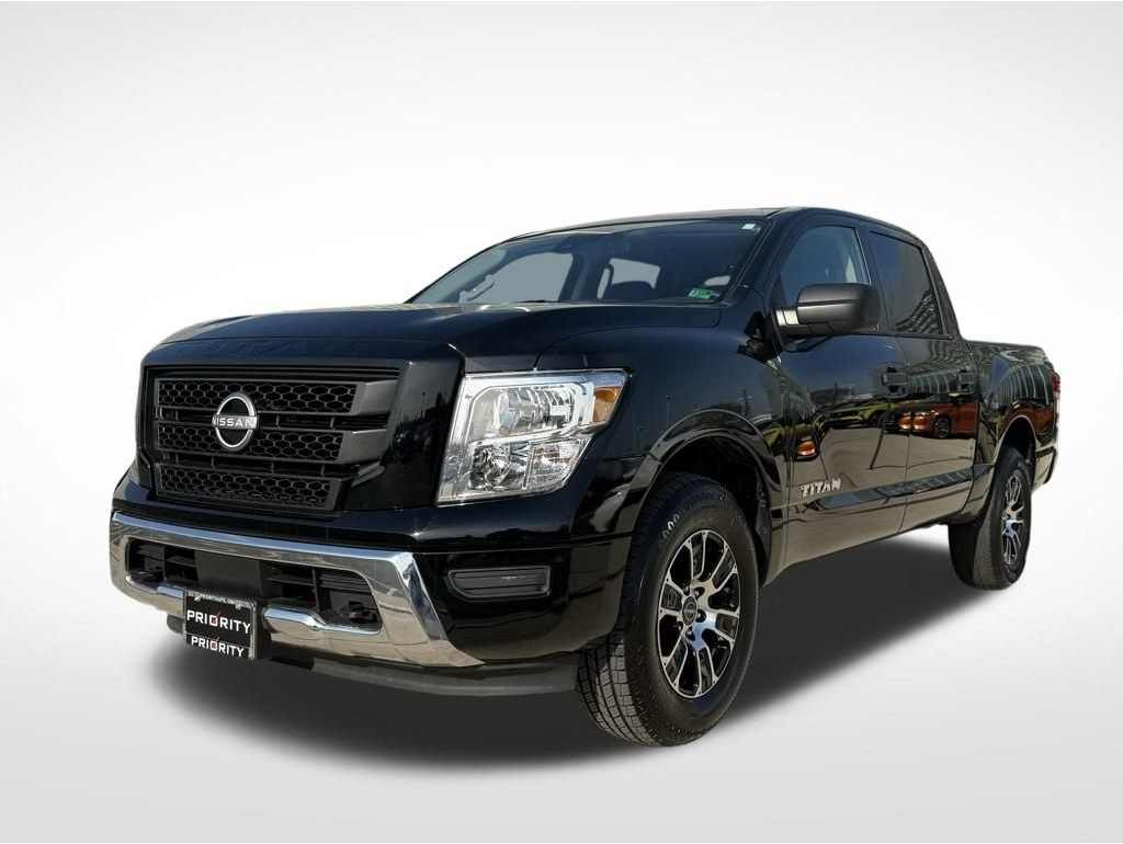2023 Nissan Titan