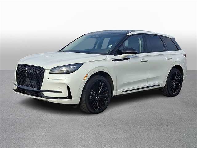 2023 Lincoln Corsair Base's photo