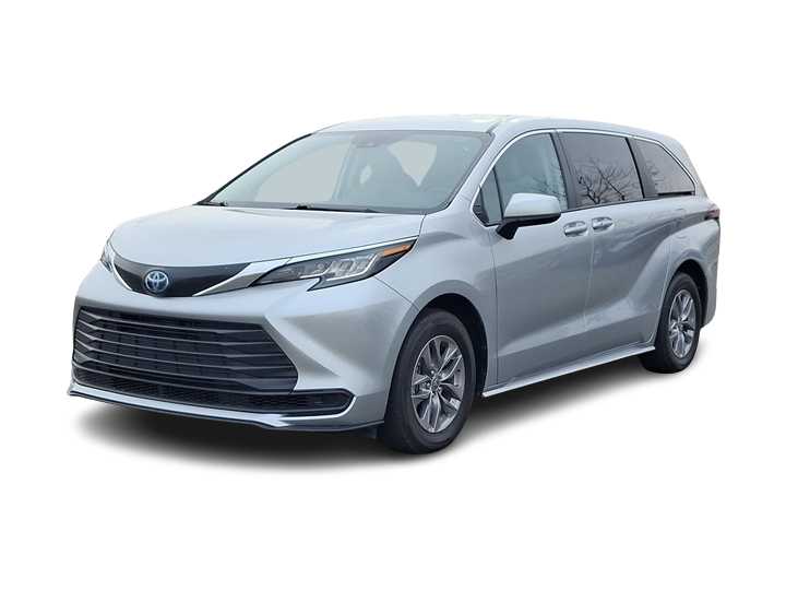 2023 Toyota Sienna LE -
                Springfield, VA
