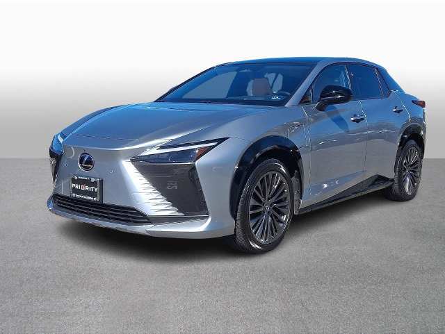 2023 Lexus RZ Luxury