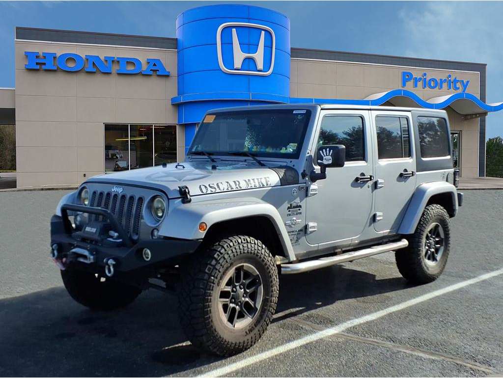 2014 Jeep Wrangler Unlimited Sport's photo