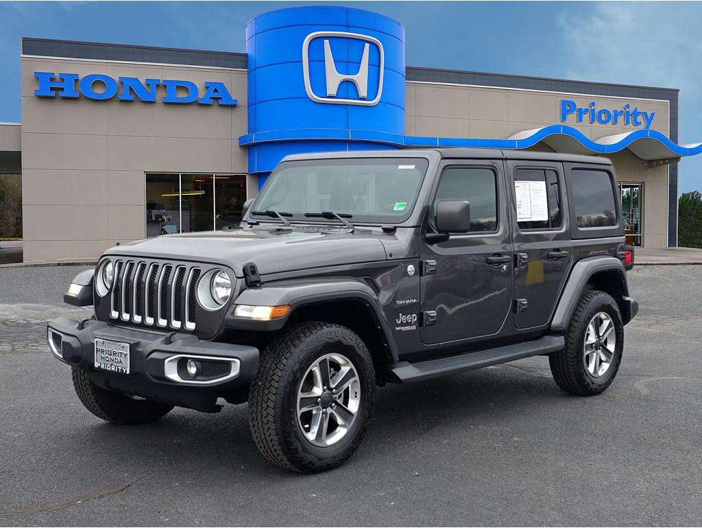 2022 Jeep Wrangler Unlimited Sahara's photo