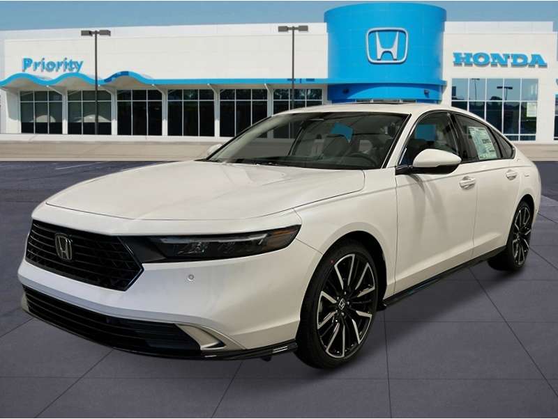 2025 Honda Accord Hybrid Touring's photo