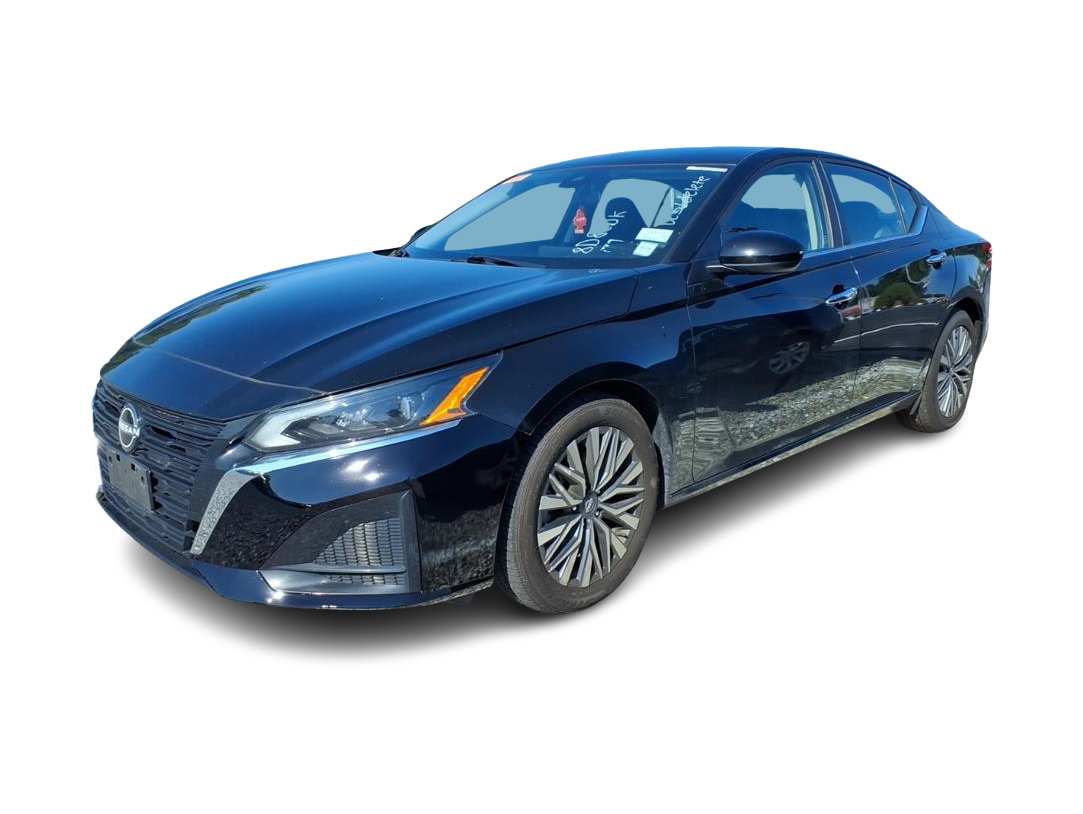 Thumbnail: 2023 Nissan Altima - 1