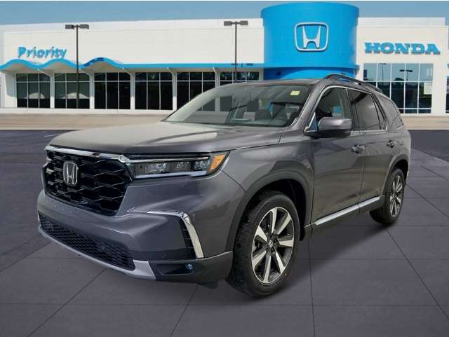 2025 Honda Pilot Touring's photo