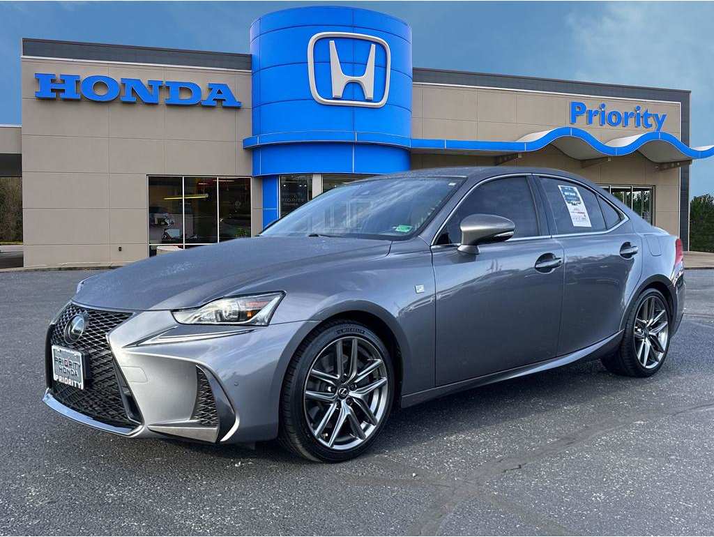 2020 Lexus IS 350 F SPORT's photo