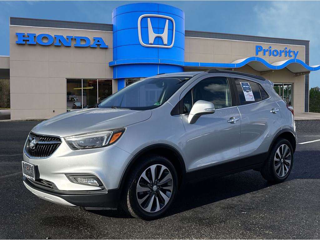 2018 Buick Encore Essence's photo