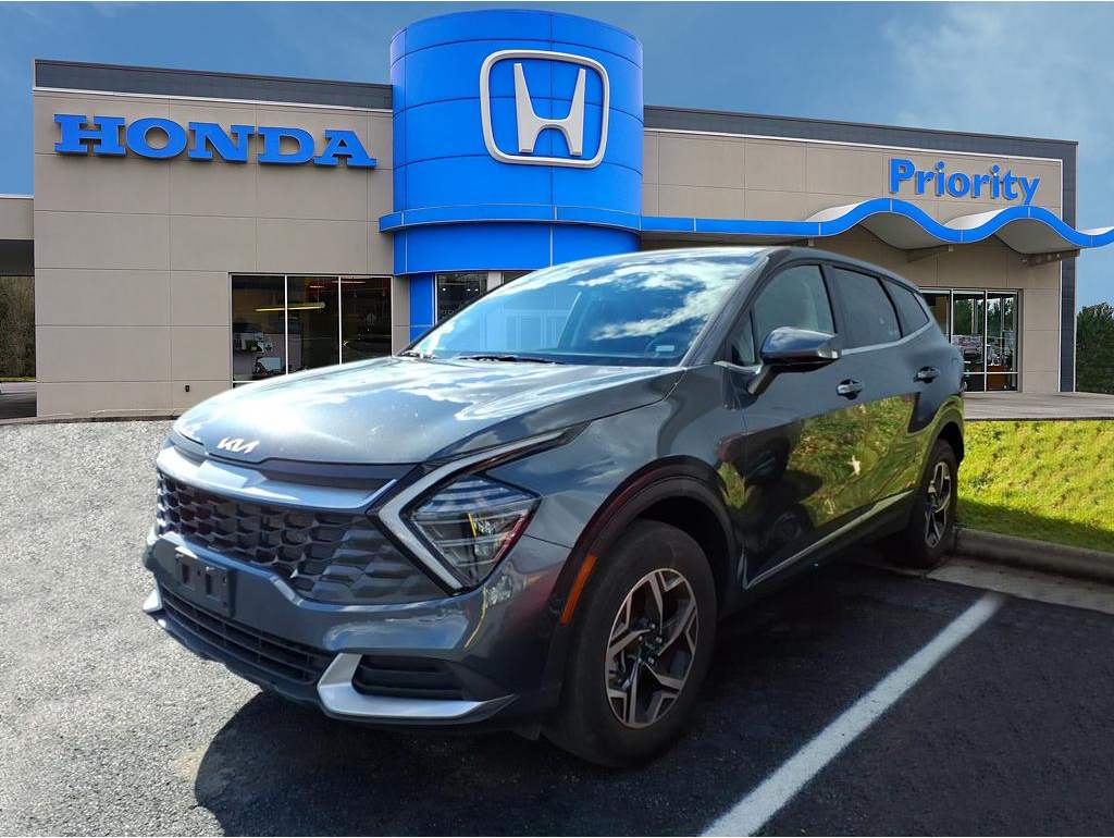 2024 Kia Sportage LX's photo