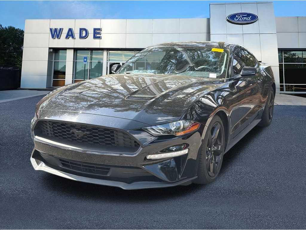 2021 Ford Mustang EcoBoost