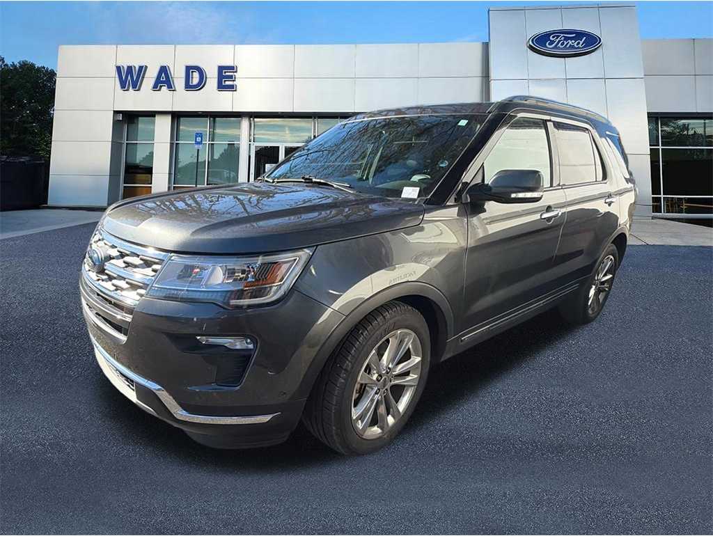 2018 Ford Explorer Limited's photo