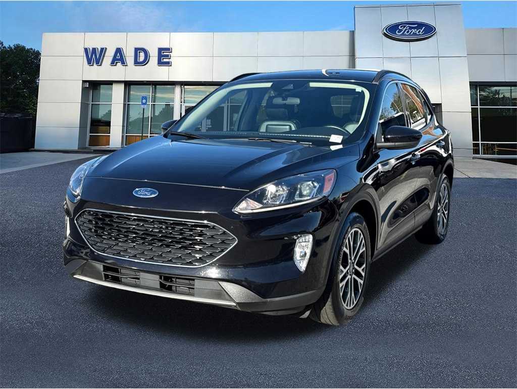 2020 Ford Escape SEL's photo