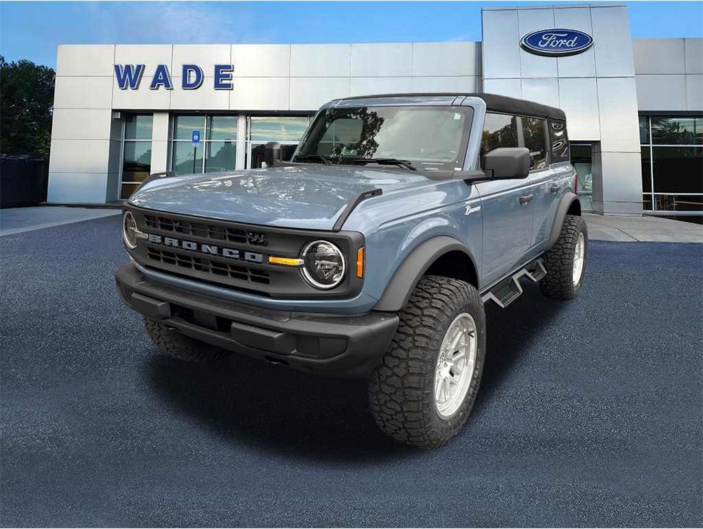 2025 Ford Bronco 4-Door Big Bend's photo