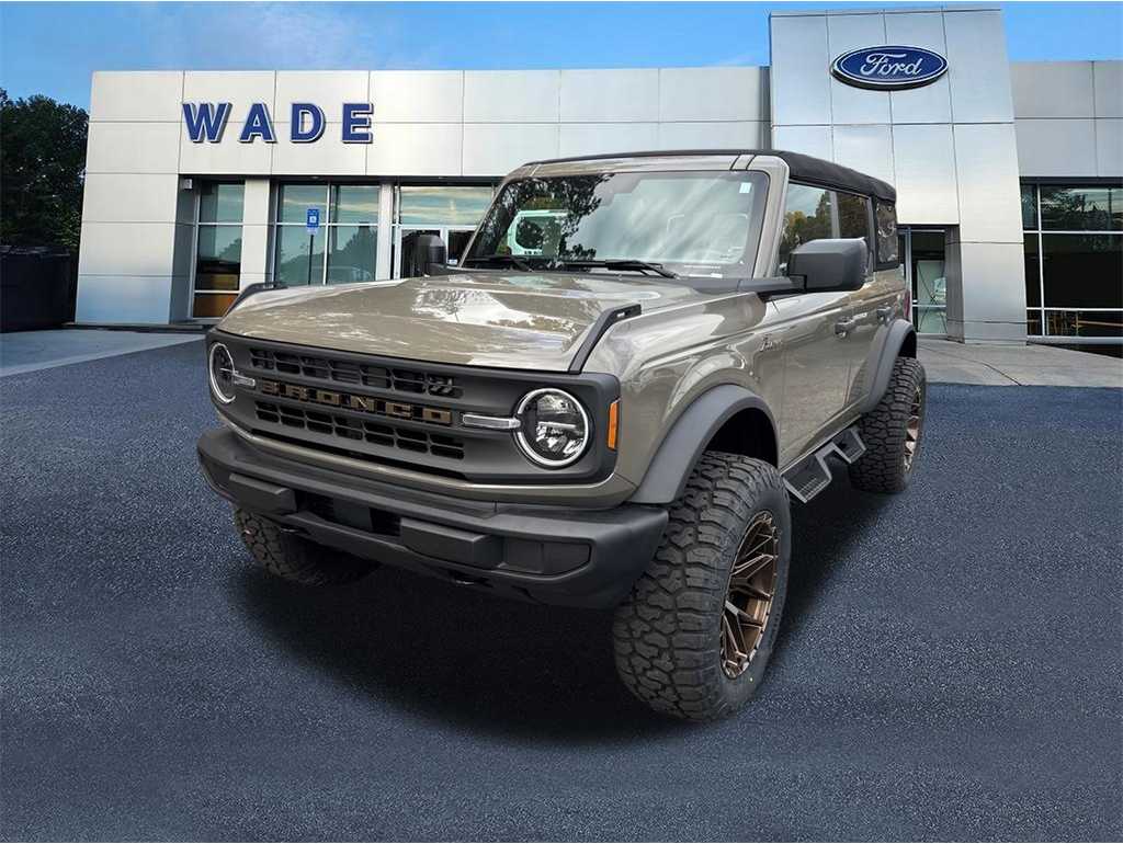 2025 Ford Bronco 4-Door Big Bend's photo