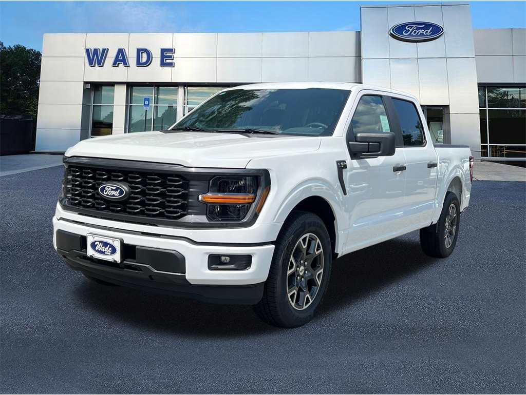 2025 Ford F-150 STX's photo