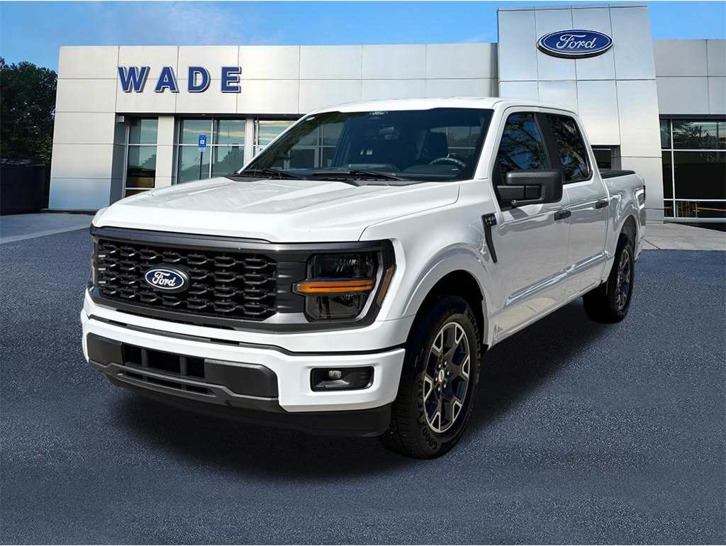 2025 Ford F-150 STX's photo