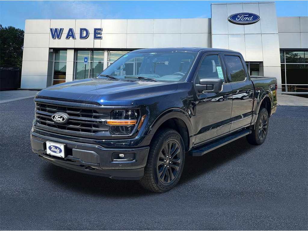 2025 Ford F-150 XLT's photo