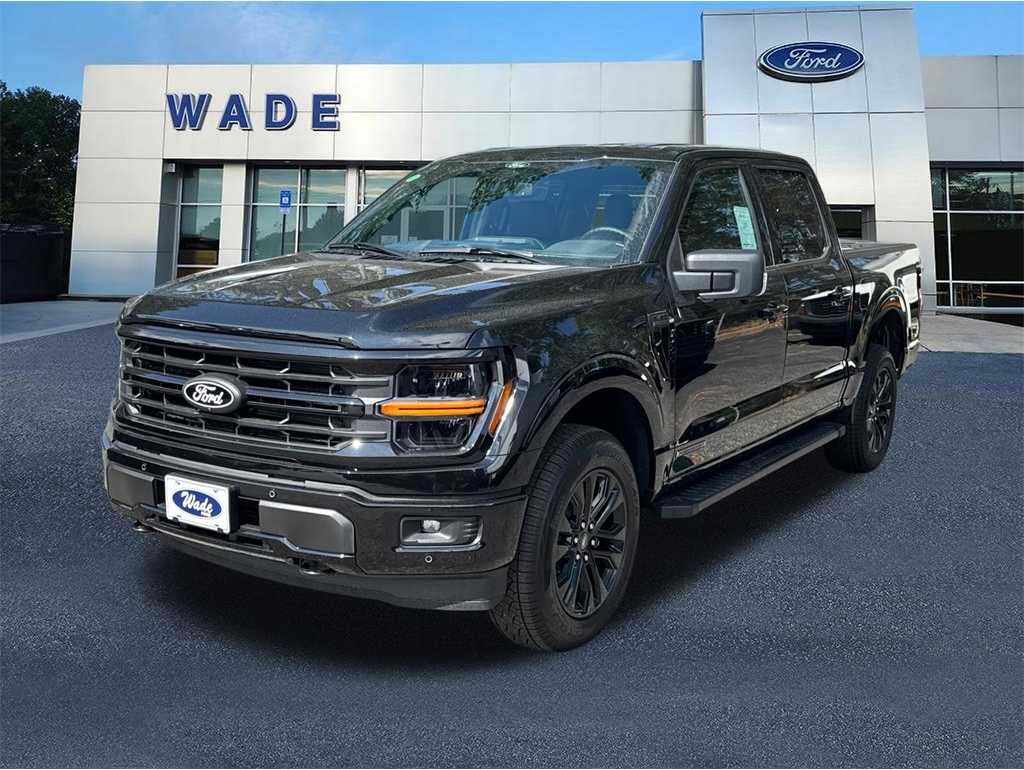 2025 Ford F-150 XLT's photo