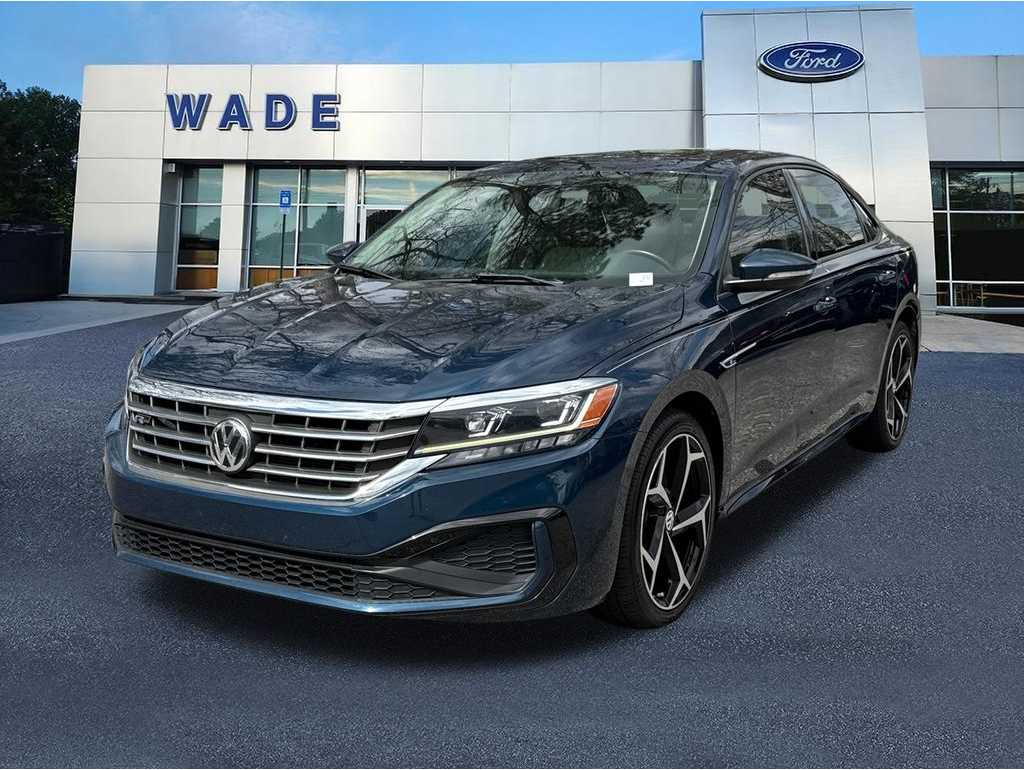 2020 Volkswagen Passat R-Line