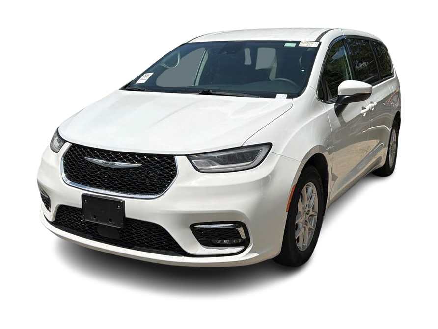 Thumbnail: 2023 Chrysler Pacifica - 1