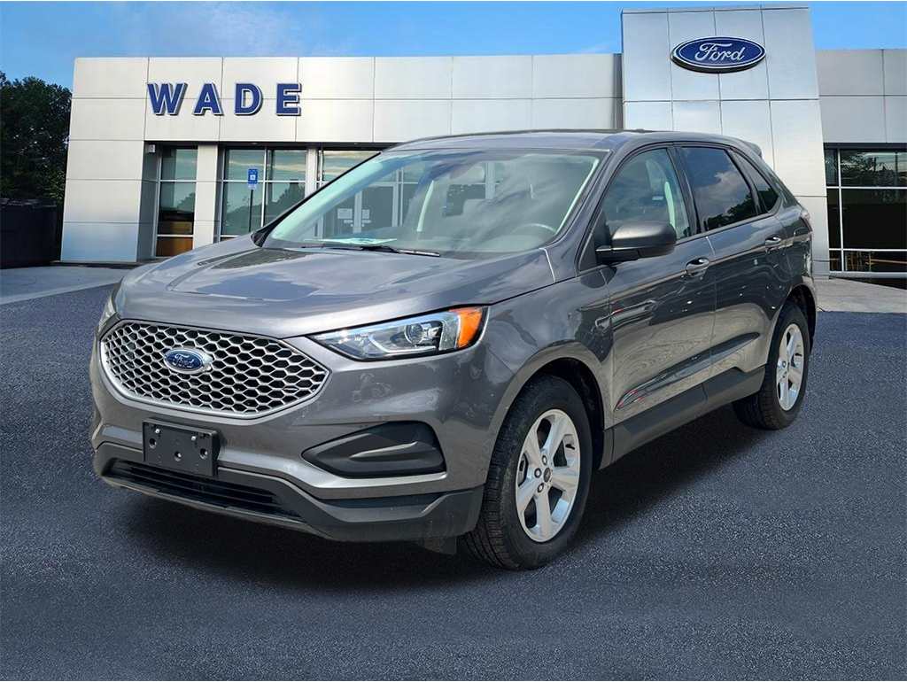 2024 Ford Edge SE's photo