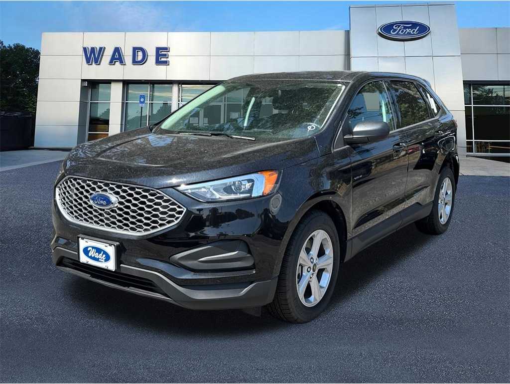 2024 Ford Edge SE's photo