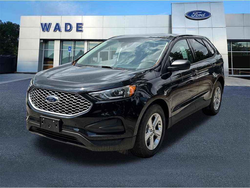 2024 Ford Edge SE's photo