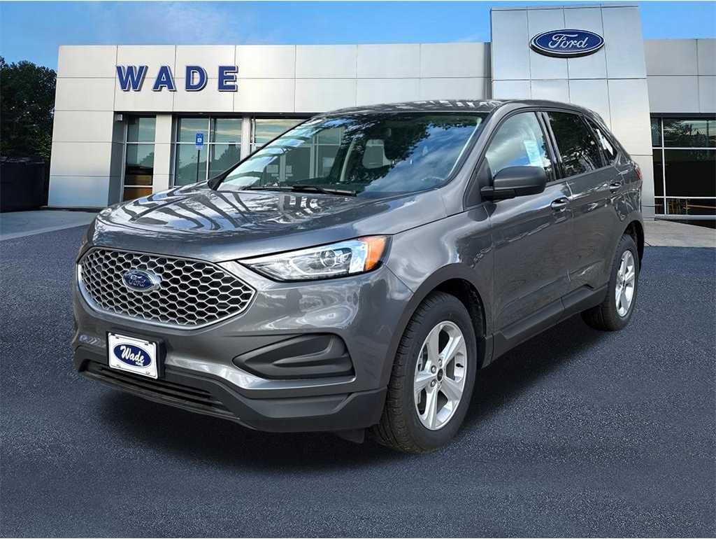 2024 Ford Edge SE's photo