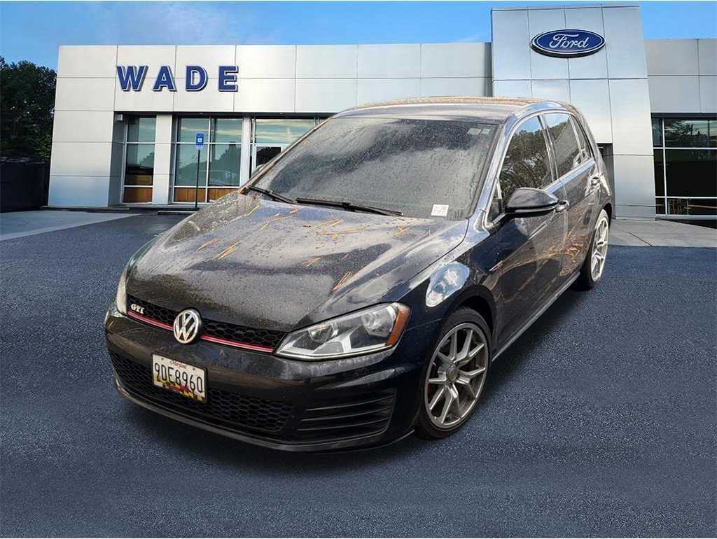 2017 Volkswagen Golf GTI S's photo