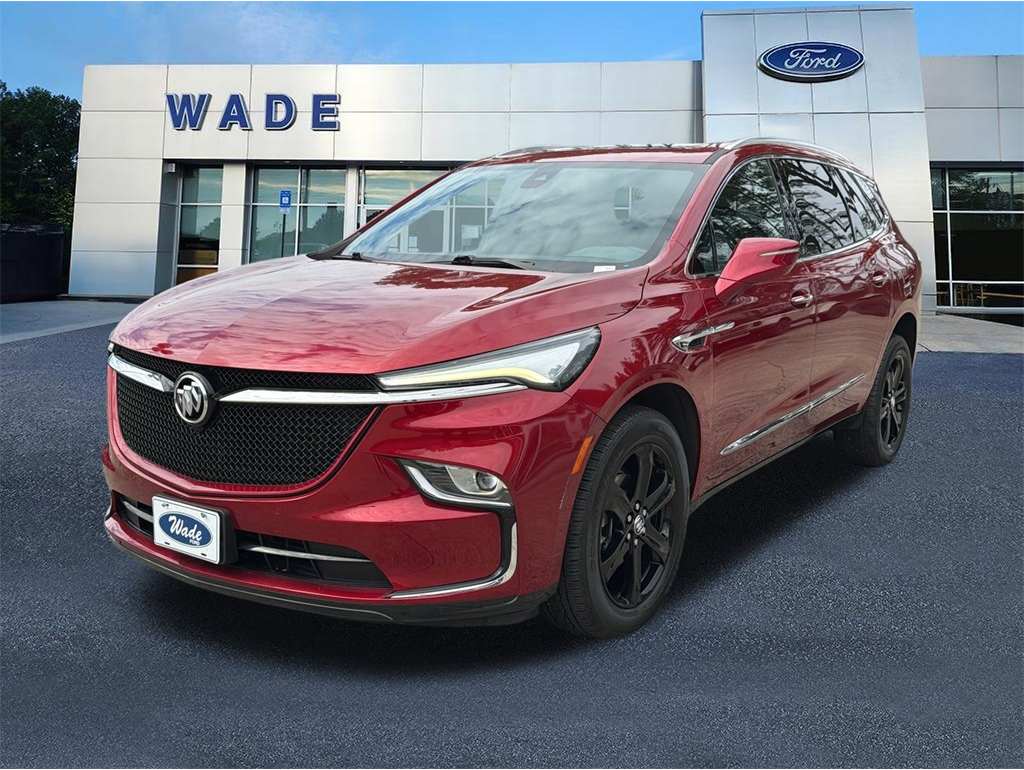 2023 Buick Enclave Essence's photo