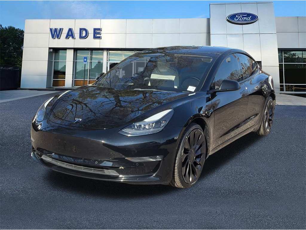 2022 Tesla Model 3 Performance's photo