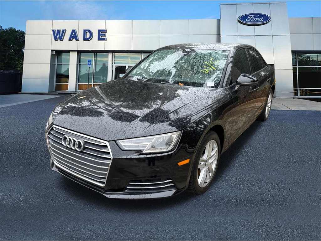 2017 Audi A4 Premium's photo