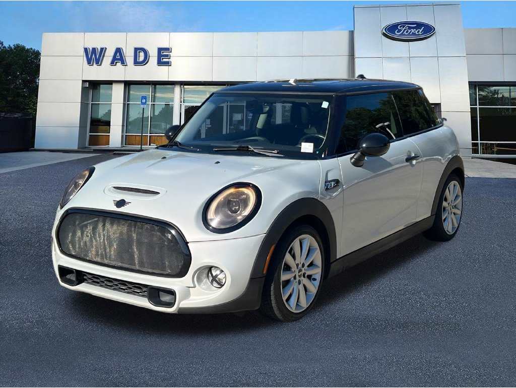 2017 MINI Cooper