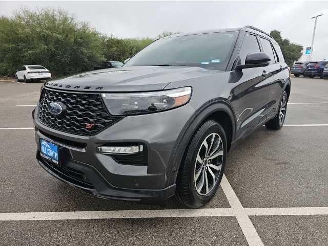 2020 Ford Explorer ST's photo