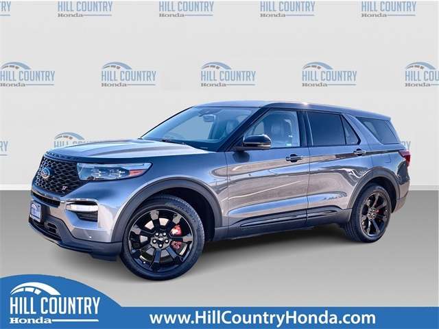 2022 Ford Explorer ST's photo