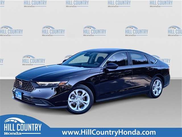 2025 Honda Accord LX's photo