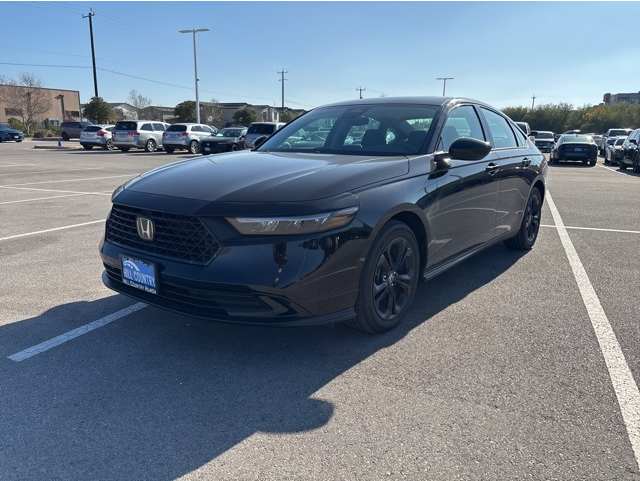 2025 Honda Accord SE's photo