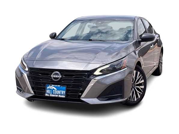 Thumbnail: 2024 Nissan Altima - 1