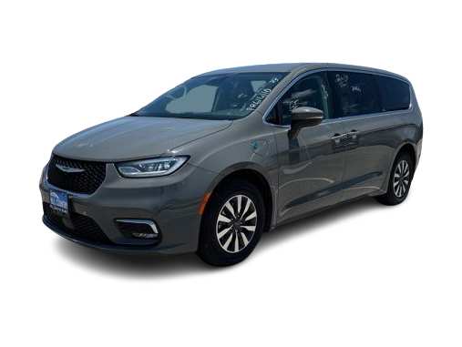Thumbnail: 2023 Chrysler Pacifica - 1