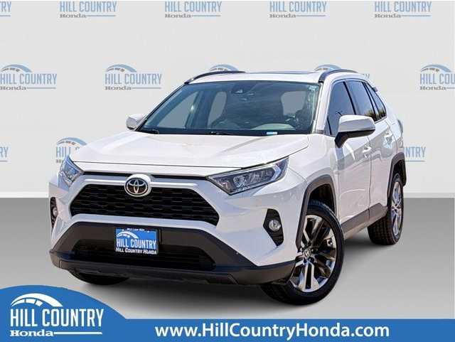 2021 Toyota RAV4 XLE Premium